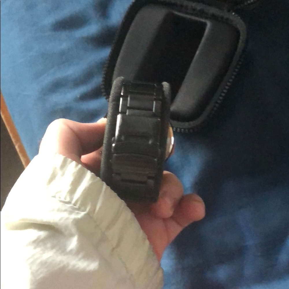Watch - Picture 2 of 3